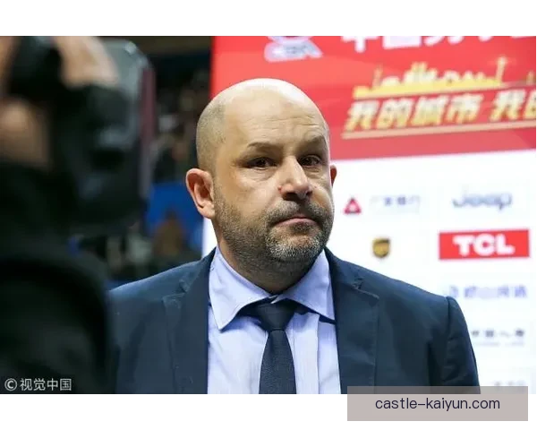 芬兰主帅卡努尔瓦状态分析，团队战术持续发挥稳定