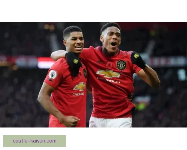 菲戈技术特点解析：盘带突破犀利，传控能力出众